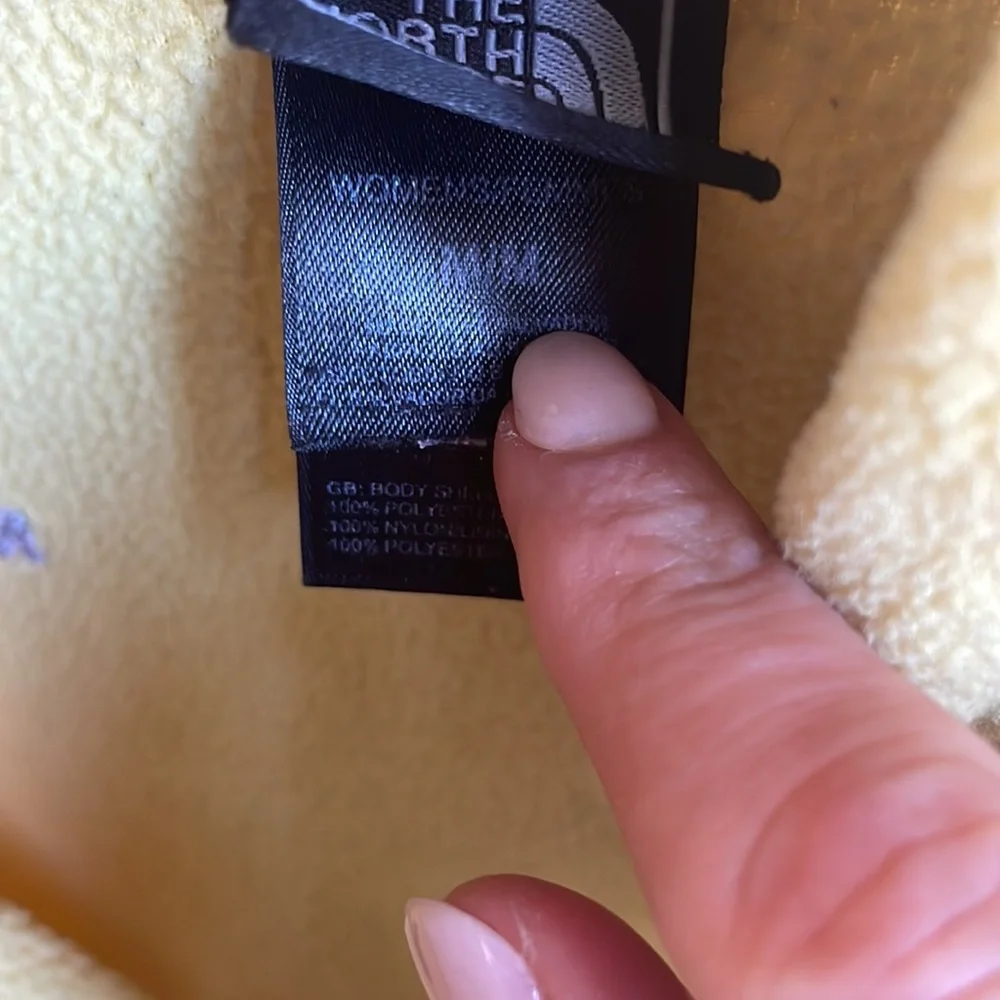 Yellow north face fleece zipper pull missing size medium - Picture 4 of 7